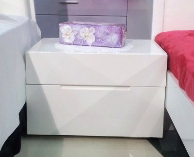 Тумба прикроватная DUPEN M-100 белая. Фото